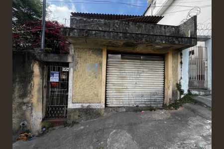 Casa à venda com 327m², 2 quartos e 1 vagaFachada/Placa