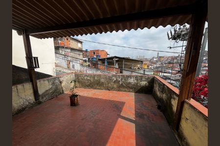 Casa à venda com 327m², 2 quartos e 1 vagaÁrea externa