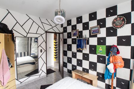 Casa à venda com 249m², 3 quartos e 2 vagasQuarto 2