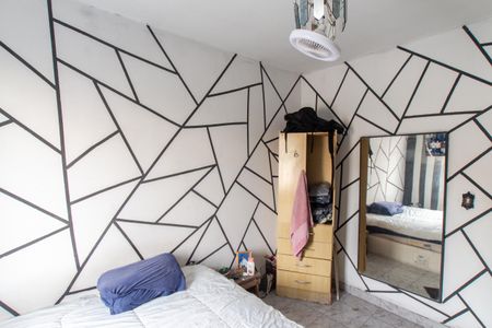 Casa à venda com 249m², 3 quartos e 2 vagasQuarto 2