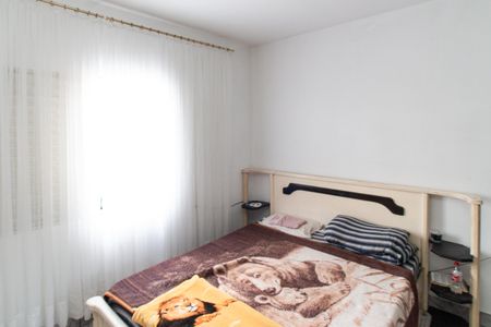 Casa à venda com 249m², 3 quartos e 2 vagasQuarto 1