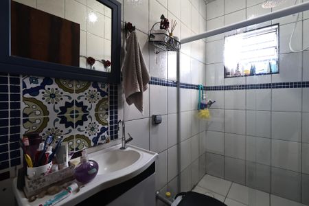 Casa à venda com 130m², 2 quartos e 2 vagasBanheiro