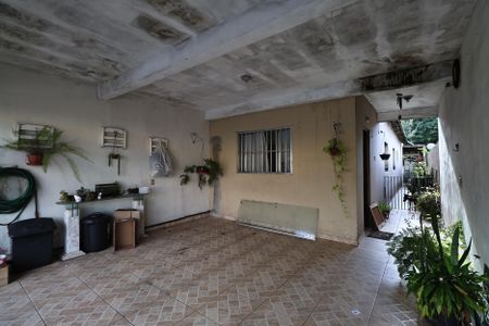 Casa à venda com 130m², 2 quartos e 2 vagasGaragem