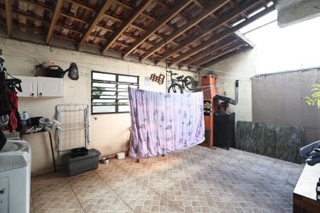 Casa à venda com 130m², 2 quartos e 2 vagasLavanderia/ quintal gourmet