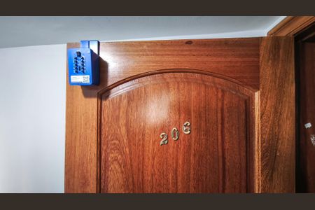 Apartamento à venda com 76m², 2 quartos e 1 vagaLockBox