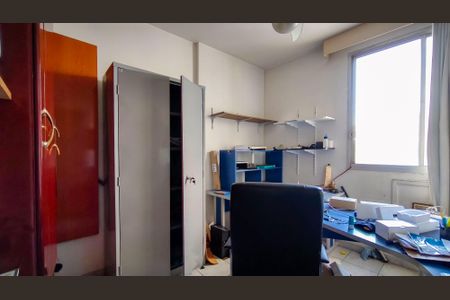 Apartamento à venda com 76m², 2 quartos e 1 vagaQuarto