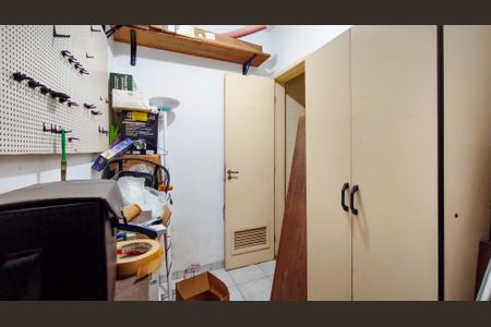 Apartamento à venda com 76m², 2 quartos e 1 vagaQuarto de Serviço