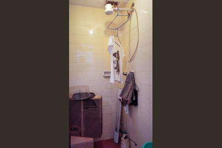 Apartamento à venda com 76m², 2 quartos e 1 vagaBanheiro de serviço