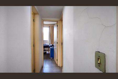 Apartamento à venda com 76m², 2 quartos e 1 vagaCorredor