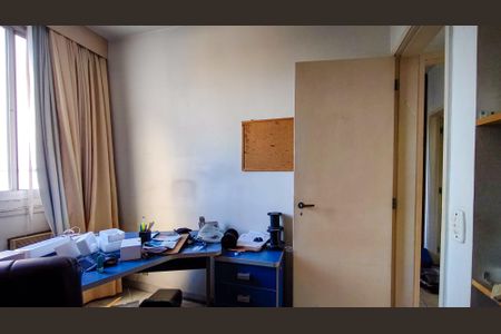 Apartamento à venda com 76m², 2 quartos e 1 vagaQuarto