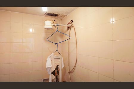 Apartamento à venda com 76m², 2 quartos e 1 vagaBanheiro de serviço