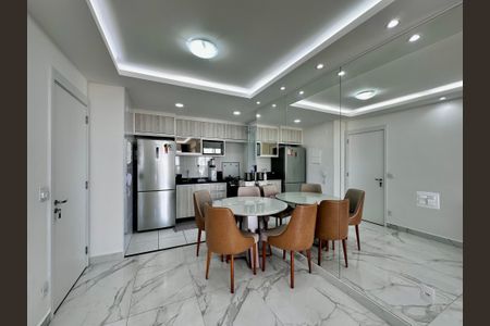 Apartamento à venda com 72m², 3 quartos e 1 vagaSala