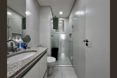 Apartamento à venda com 72m², 3 quartos e 1 vagaBanheiro Social