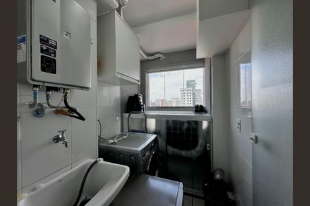 Apartamento à venda com 72m², 3 quartos e 1 vagaÁrea de Serviço