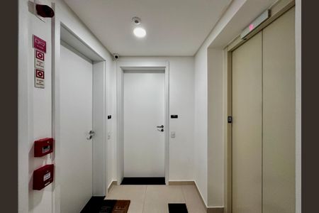 Apartamento à venda com 72m², 3 quartos e 1 vagaHall Apartamento