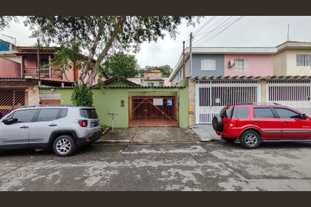 Casa para alugar com 85m², 3 quartos e 2 vagas Casa para alugar com 85m², 3 quartos e 2 vagasFachada