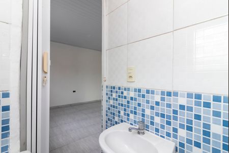 Casa para alugar com 85m², 3 quartos e 2 vagas Casa para alugar com 85m², 3 quartos e 2 vagasEdícula - Banheiro da Suíte