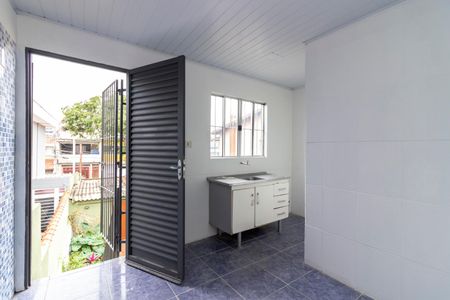 Casa para alugar com 85m², 3 quartos e 2 vagas Casa para alugar com 85m², 3 quartos e 2 vagasEdícula - Cozinha