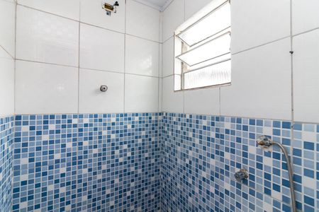 Casa para alugar com 85m², 3 quartos e 2 vagas Casa para alugar com 85m², 3 quartos e 2 vagasEdícula - Banheiro da Suíte