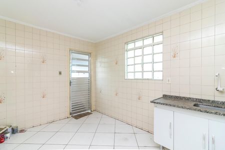 Casa para alugar com 85m², 3 quartos e 2 vagas Casa para alugar com 85m², 3 quartos e 2 vagasCozinha