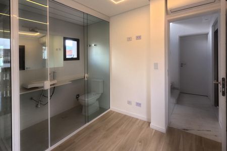 Casa para alugar com 240m², 4 quartos e 3 vagasBanheiro Suíte 2 