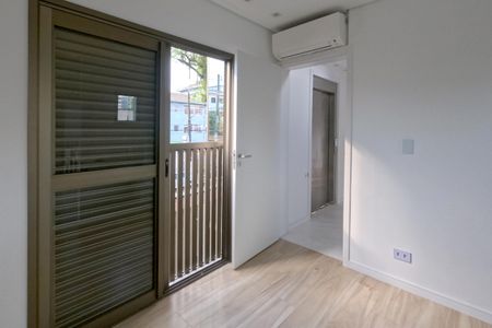Casa para alugar com 240m², 4 quartos e 3 vagasSuíte 1 