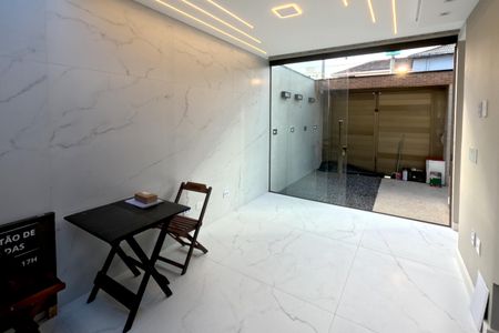 Casa para alugar com 240m², 4 quartos e 3 vagasSala