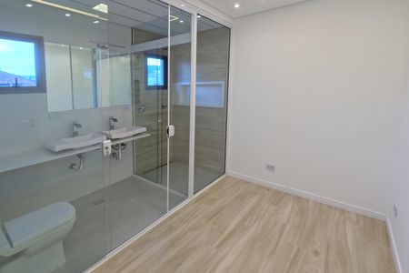 Casa para alugar com 240m², 4 quartos e 3 vagasBanheiro Suíte 3