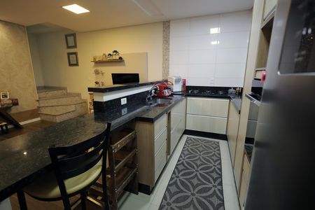 Apartamento à venda com 152m², 3 quartos e 3 vagas Apartamento à venda com 152m², 3 quartos e 3 vagasCozinha