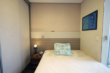 Apartamento à venda com 152m², 3 quartos e 3 vagas Apartamento à venda com 152m², 3 quartos e 3 vagasSuíte