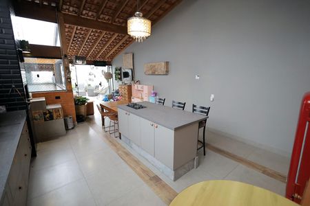 Apartamento à venda com 152m², 3 quartos e 3 vagas Apartamento à venda com 152m², 3 quartos e 3 vagasCobertura