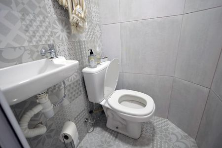 Apartamento à venda com 152m², 3 quartos e 3 vagas Apartamento à venda com 152m², 3 quartos e 3 vagasCobertura - Banheiro