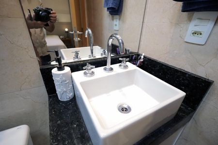 Apartamento à venda com 152m², 3 quartos e 3 vagas Apartamento à venda com 152m², 3 quartos e 3 vagasBanheiro suíte