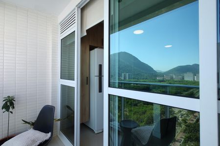 Apartamento à venda com 80m², 2 quartos e 2 vagasVaranda da Sala