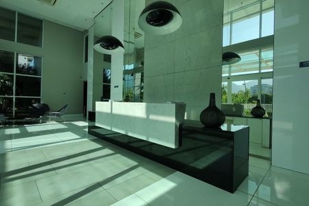 Apartamento à venda com 80m², 2 quartos e 2 vagasHall de entrada