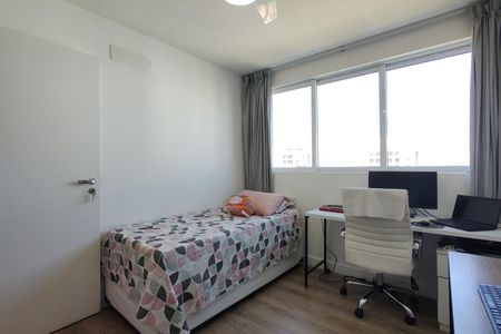 Apartamento à venda com 80m², 2 quartos e 2 vagasQuarto 
