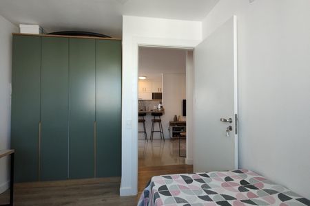 Apartamento à venda com 80m², 2 quartos e 2 vagasQuarto 