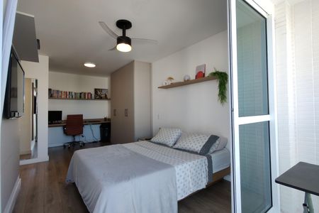 Apartamento à venda com 80m², 2 quartos e 2 vagasSuíte