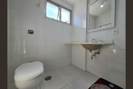 Apartamento à venda com 49m², 2 quartos e 1 vaga Apartamento à venda com 49m², 2 quartos e 1 vagaBanheiro