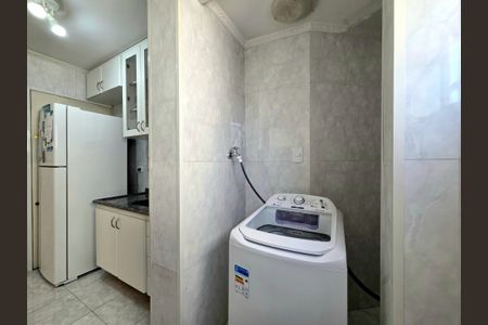 Apartamento à venda com 49m², 2 quartos e 1 vaga Apartamento à venda com 49m², 2 quartos e 1 vagaÁrea de Serviço