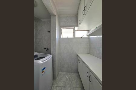 Apartamento à venda com 49m², 2 quartos e 1 vaga Apartamento à venda com 49m², 2 quartos e 1 vagaÁrea de Serviço
