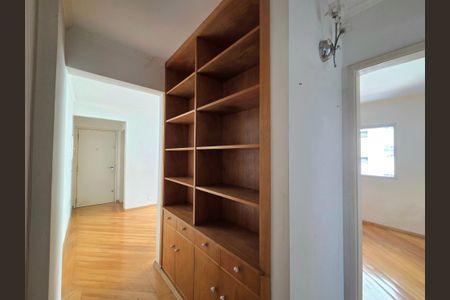 Apartamento à venda com 49m², 2 quartos e 1 vaga Apartamento à venda com 49m², 2 quartos e 1 vagaCorredor