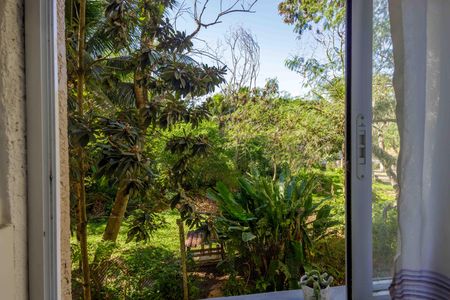 Apartamento à venda com 48m², 2 quartos e 1 vagaÁrea de Serviço Vista 