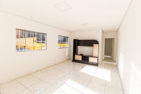 Casa para alugar com 100m², 1 quarto e sem vaga Casa para alugar com 100m², 1 quarto e sem vagaSala
