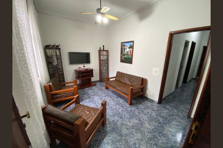 Casa à venda com 175m², 5 quartos e 2 vagasSala