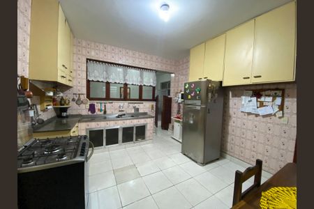 Casa à venda com 175m², 5 quartos e 2 vagasCozinha