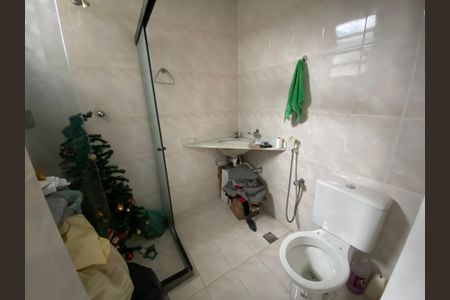 Casa à venda com 175m², 5 quartos e 2 vagasEspaço de Festas - Banheiro