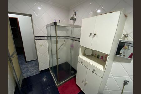 Casa à venda com 175m², 5 quartos e 2 vagasBanheiro