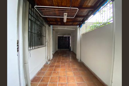 Casa à venda com 175m², 5 quartos e 2 vagasÁrea Externa