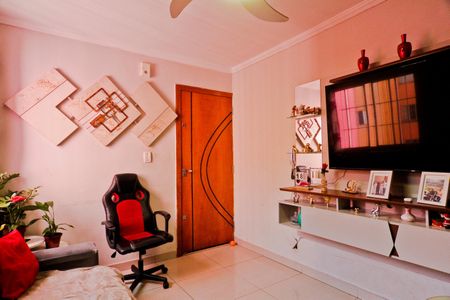 Apartamento à venda com 44m², 2 quartos e 1 vagaSala